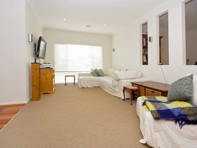 8 Zarah Court, Somers VIC 3927