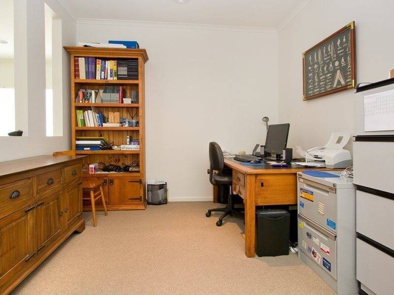 8 Zarah Court, Somers VIC 3927