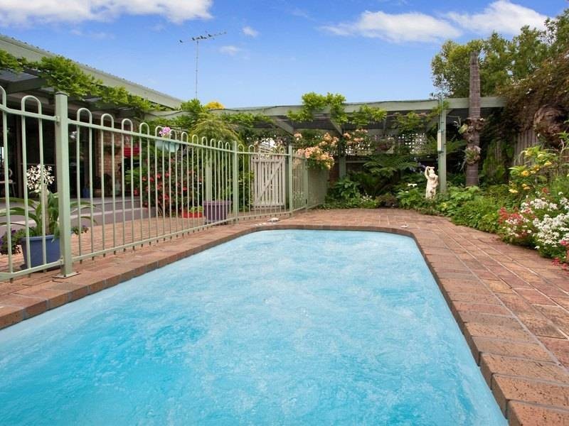 8 Norman Street, Somers VIC 3927