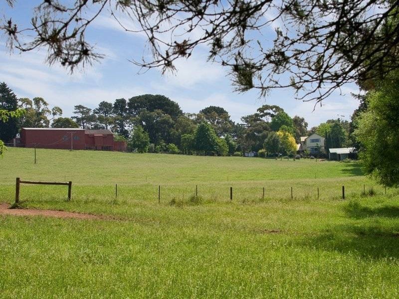 59 Main Creek Road, Red Hill VIC 3937