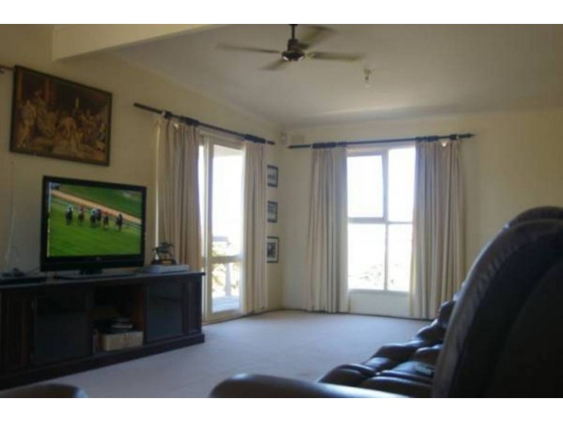 161 Roberts Road, Mornington VIC 3931