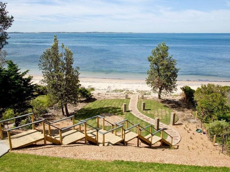 11 South Sea Road, Somers VIC 3927