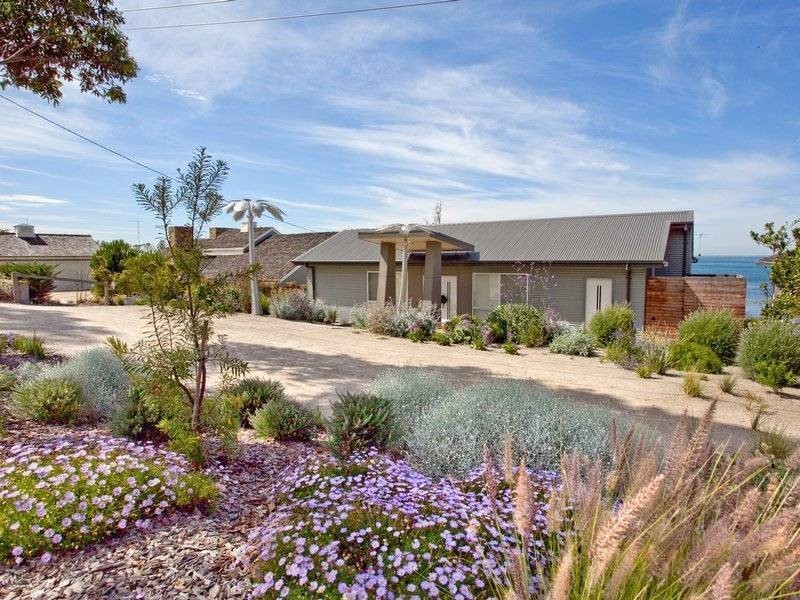 11 South Sea Road, Somers VIC 3927