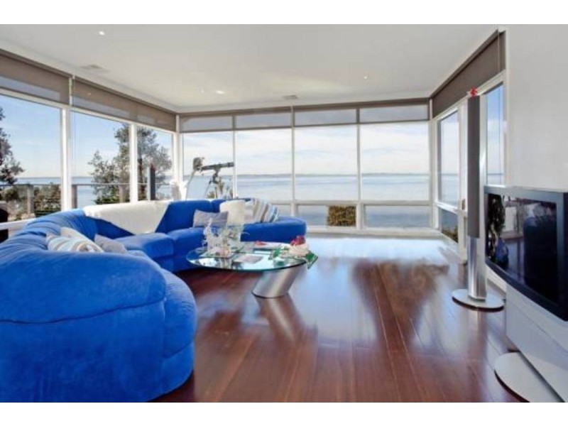 11 South Sea Road, Somers VIC 3927