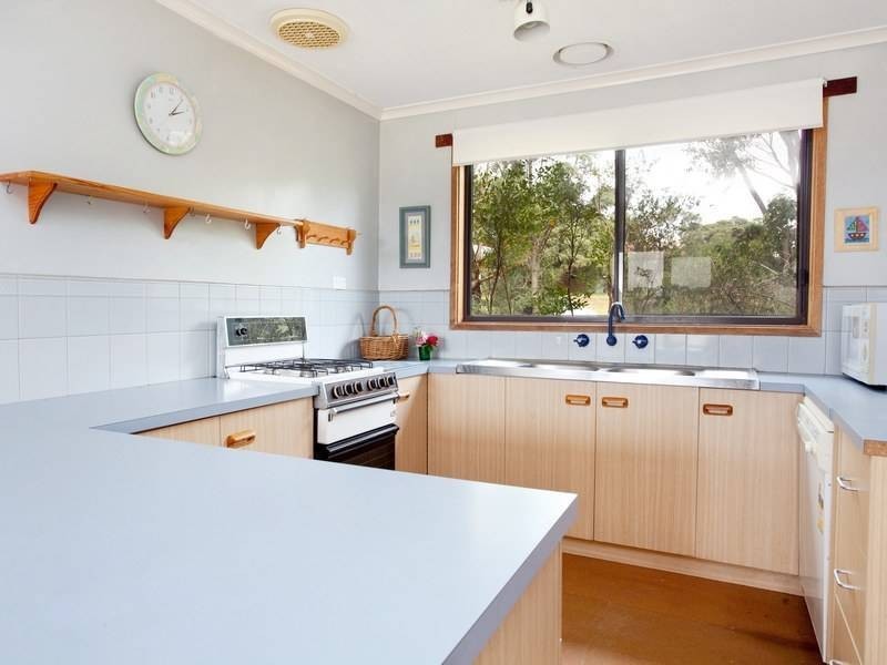 8 Stanmore Avenue, Somers VIC 3927