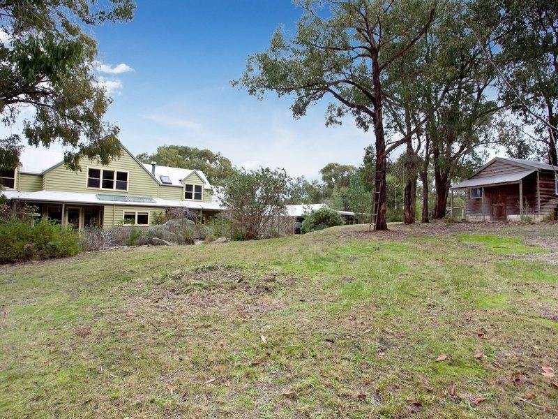 92 Stanleys Road, Red Hill VIC 3937