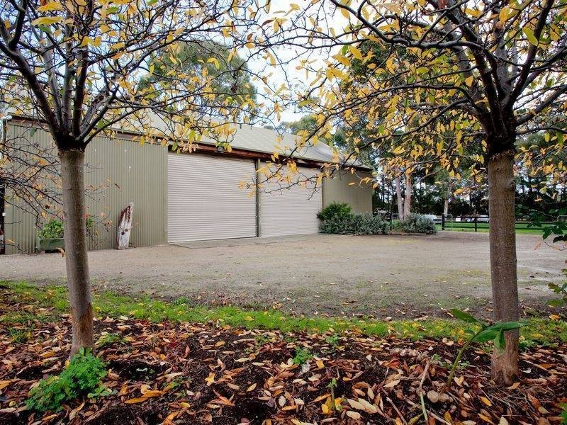 15 Hunts Road, Bittern VIC 3918