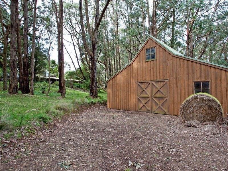 165 Roberts Road, Main Ridge VIC 3928