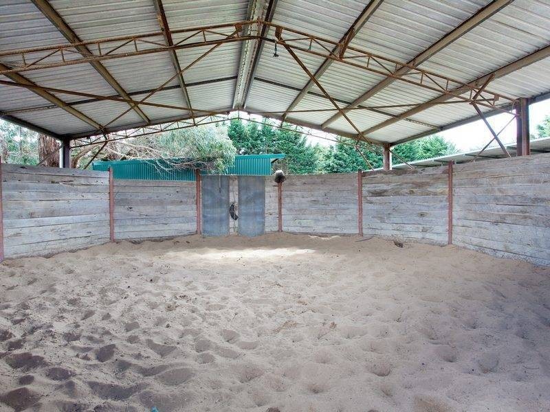 12 Foxeys Road, Merricks North VIC 3926