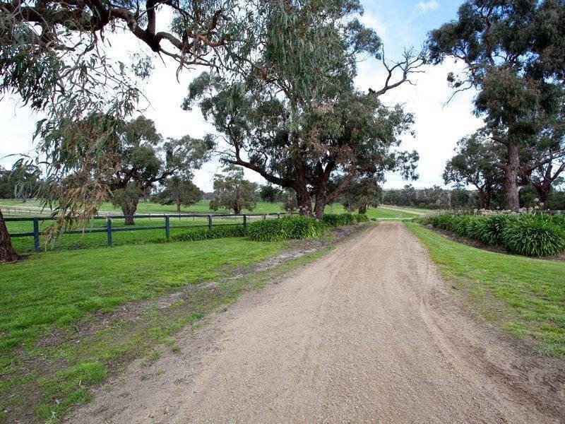 12 Foxeys Road, Merricks North VIC 3926