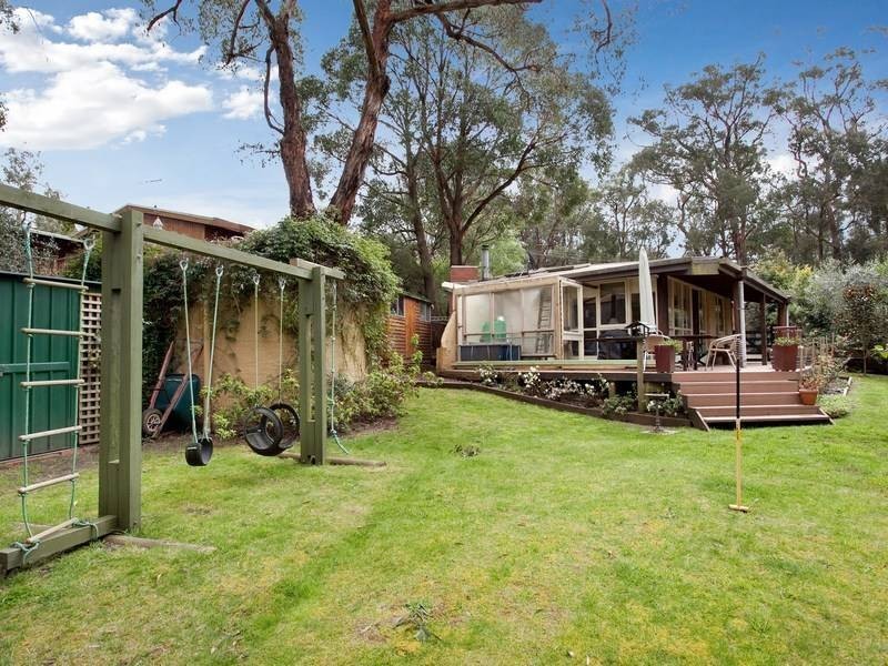 77 Red Hill Road, Red Hill VIC 3937