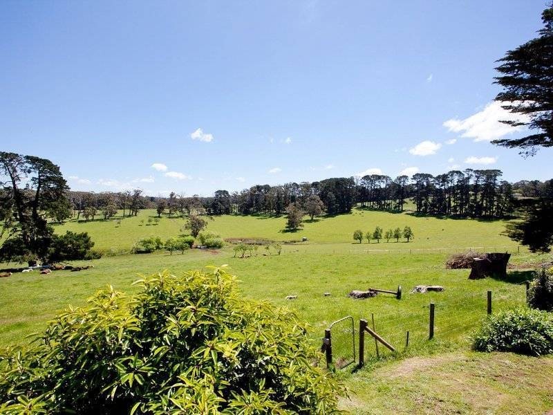 40 Prossors Lane, Red Hill VIC 3937