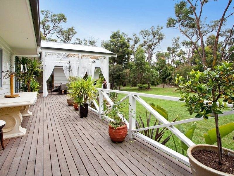 30 Island View Crescent, Bittern VIC 3918