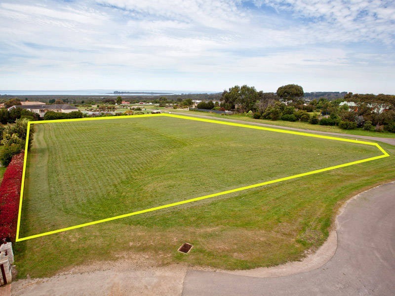 10 Cedar Rose Terrace, Bittern VIC 3918