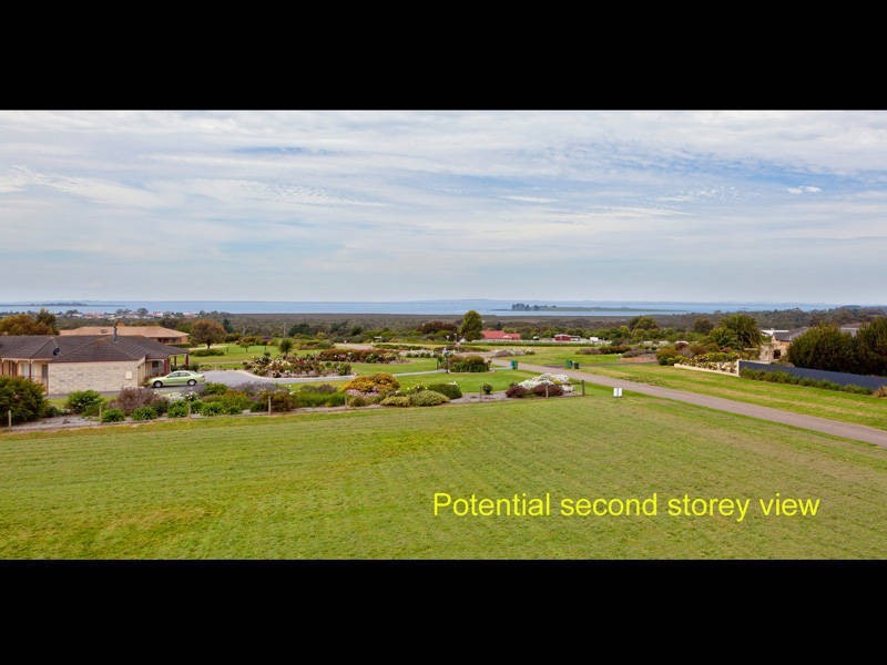 10 Cedar Rose Terrace, Bittern VIC 3918