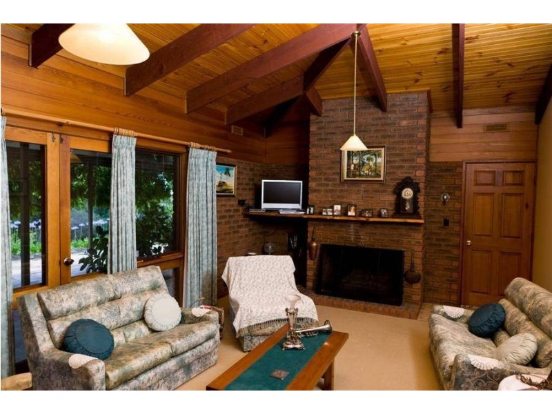 148 Mount Bruno (Jones Rd) Road, Mount Bruno VIC 3675