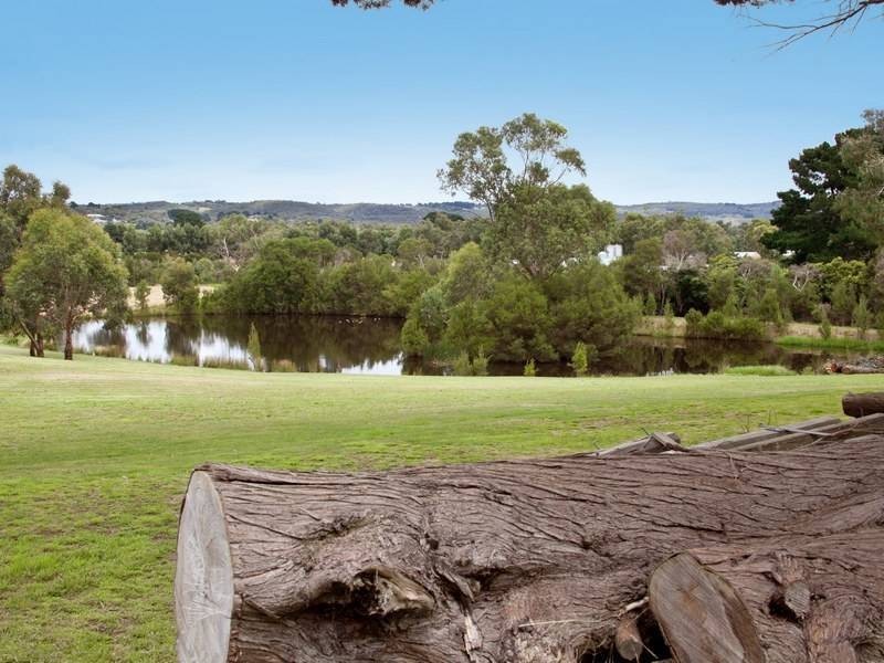 665 Dunns Creek Road, Dromana VIC 3936