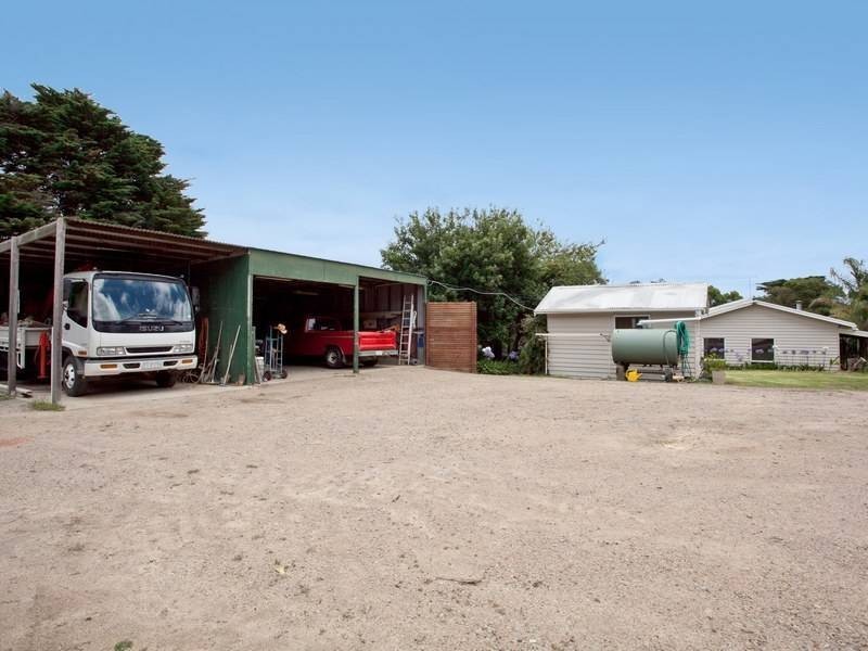 665 Dunns Creek Road, Dromana VIC 3936