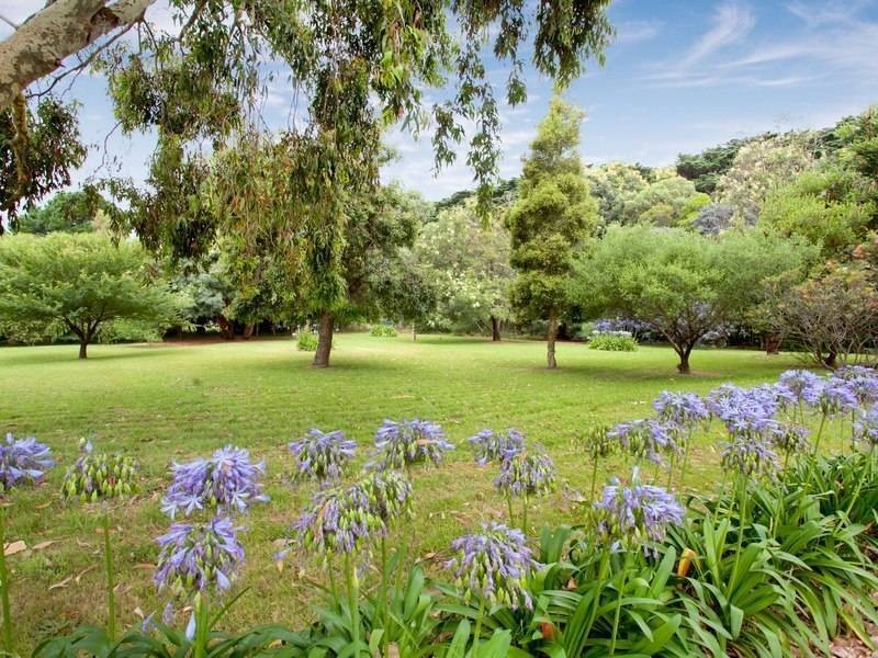 6 Craig Avon Lane, Merricks North VIC 3926