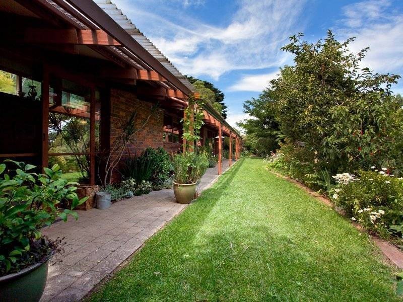 72 Shoreham Road, Red Hill VIC 3937