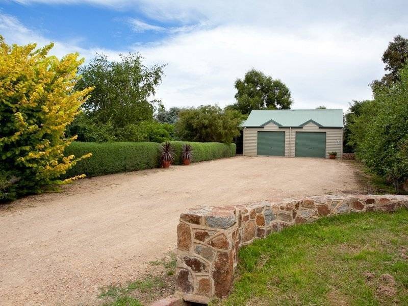 11 Pindara Road, Arthurs Seat VIC 3936