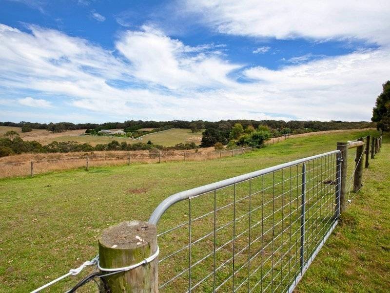 11 Pindara Road, Arthurs Seat VIC 3936