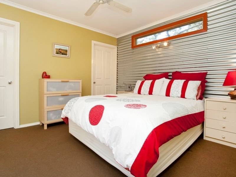 12 Station Road, Red Hill VIC 3937