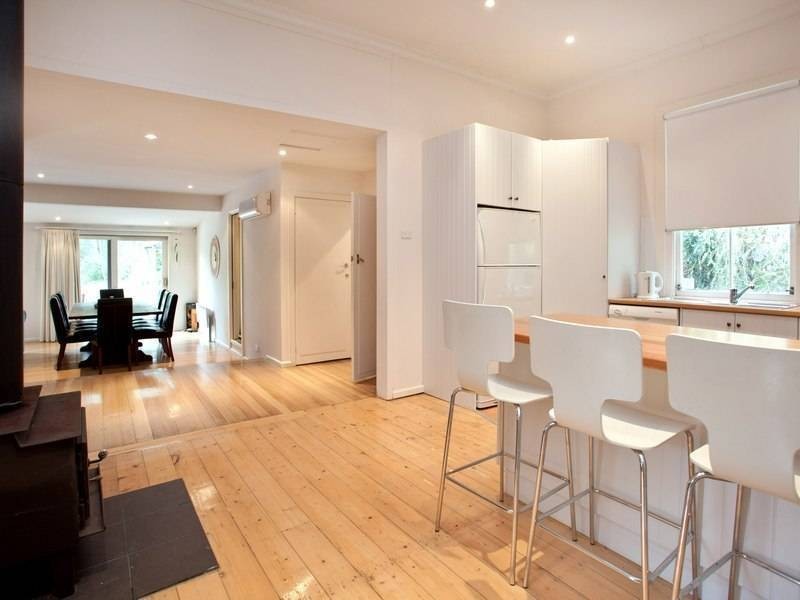 6 Tonkins Rd, Red Hill South VIC 3937