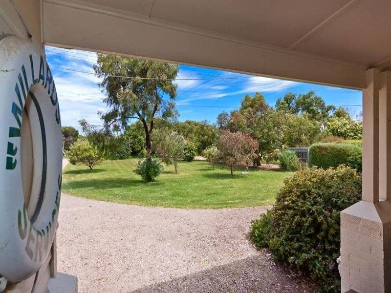 64 Western Parade, Point Leo VIC 3916