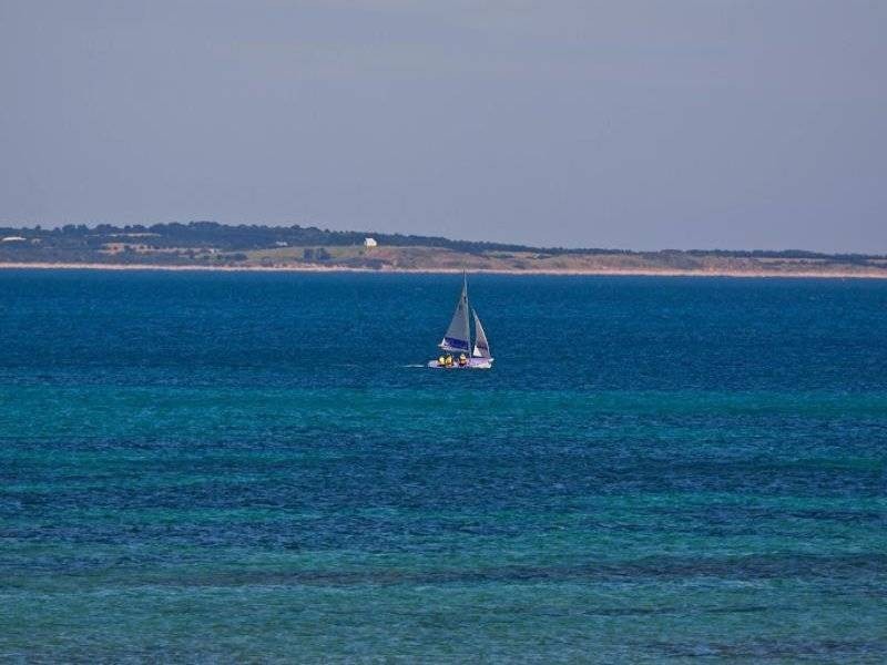 64 Western Parade, Point Leo VIC 3916