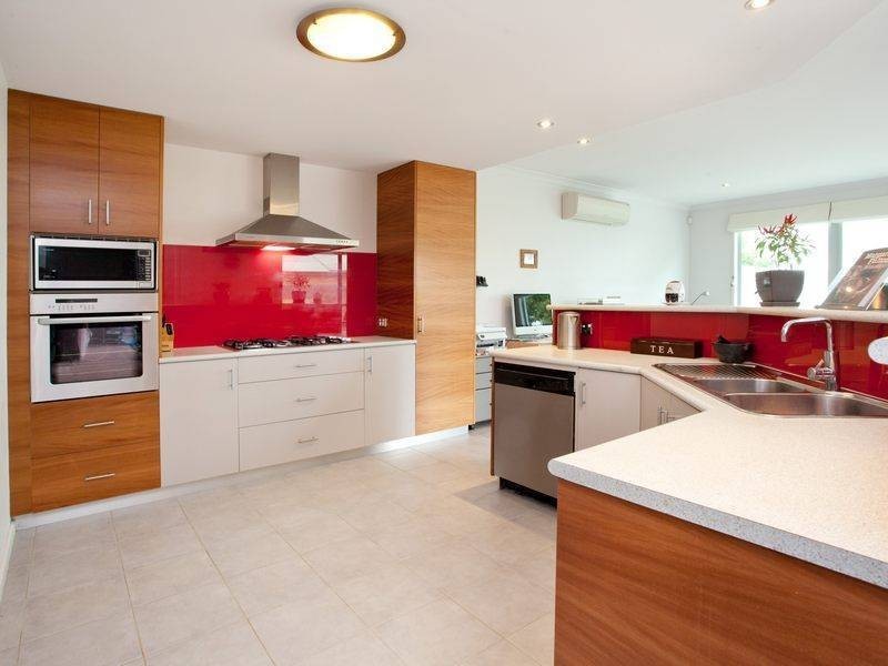 420 Arthurs Seat Rd, Red Hill VIC 3937