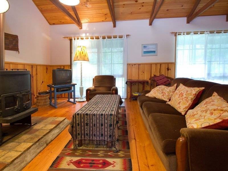 10 Steen Avenue, Shoreham VIC 3916