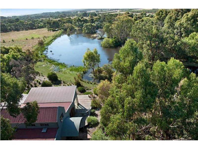 84 South Beach Rd, Somers VIC 3927