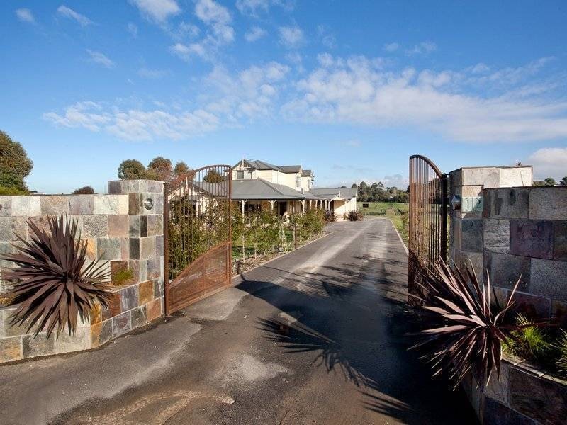 12 Hendersons Road, Bittern VIC 3918