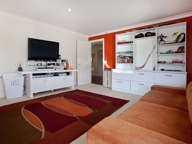 12 Hendersons Road, Bittern VIC 3918