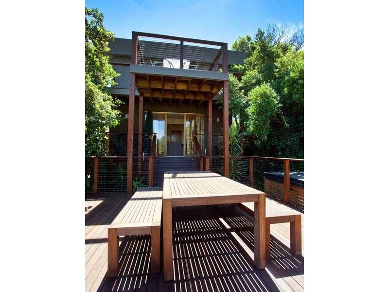 24 Pine Grove, Shoreham VIC 3916