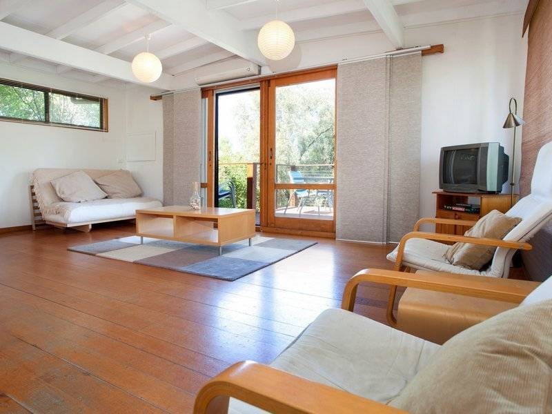 24 Pine Grove, Shoreham VIC 3916