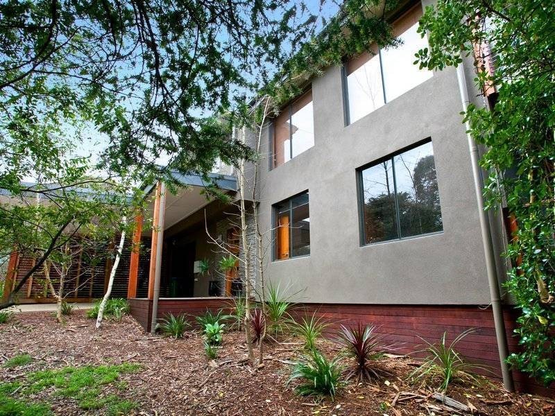 24 Pine Grove, Shoreham VIC 3916