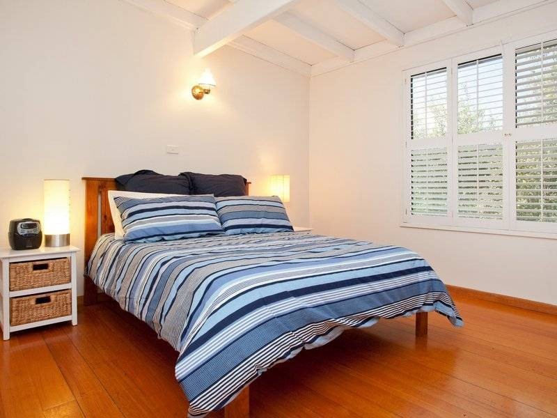 24 Pine Grove, Shoreham VIC 3916