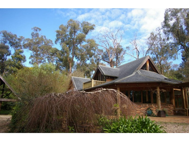 32 Beauford Road, Red Hill VIC 3937