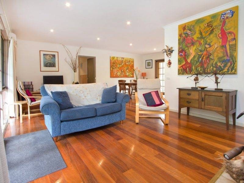 11 Eyre Road, Somers VIC 3927