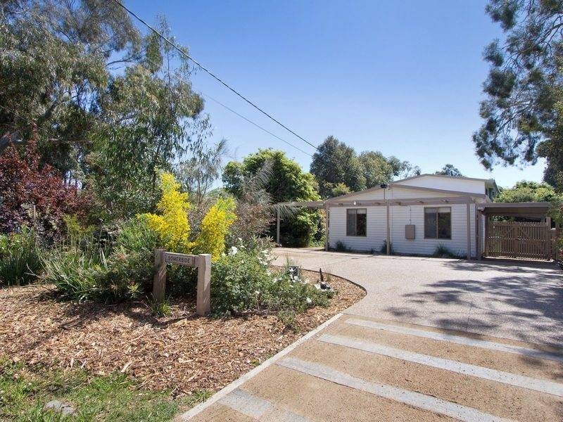 4 Hendon Avenue, Somers VIC 3927