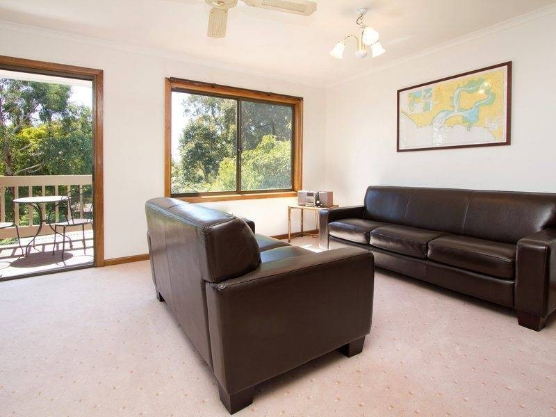 4 Hendon Avenue, Somers VIC 3927