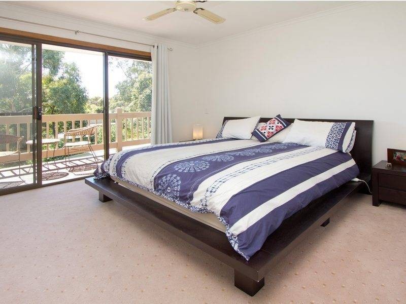 4 Hendon Avenue, Somers VIC 3927