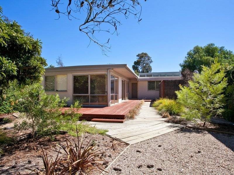 16 Fauconshawe Street, Balnarring Beach VIC 3926