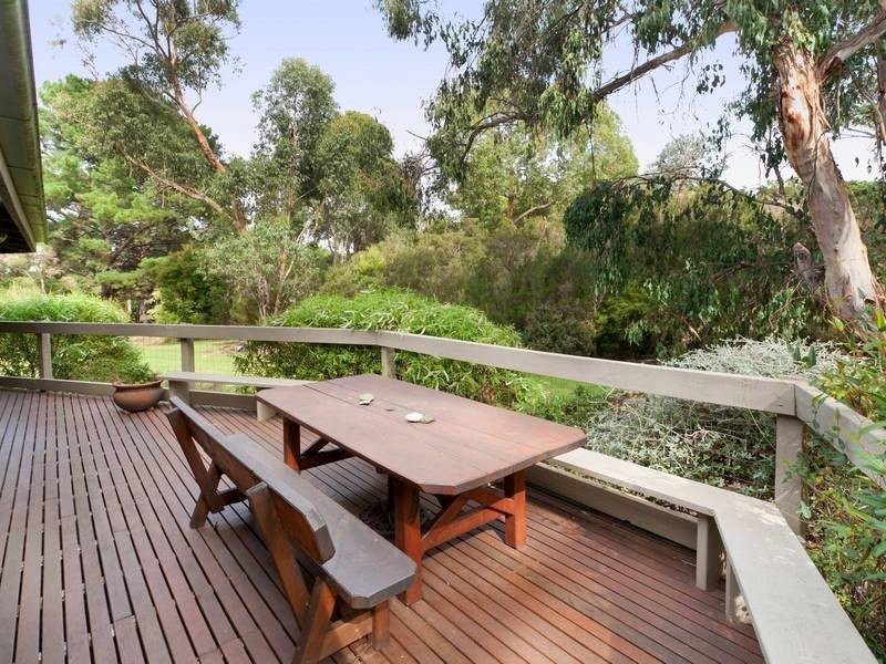 30 Blake Street, Shoreham VIC 3916