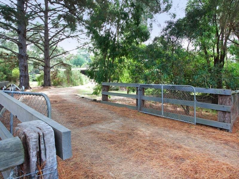 30 Blake Street, Shoreham VIC 3916