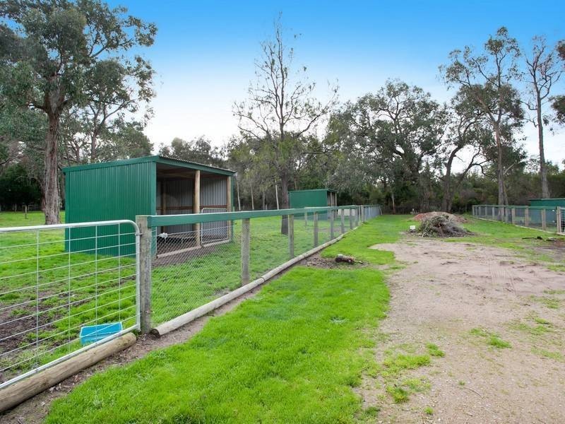 31 Boes Rd, Tyabb VIC 3913