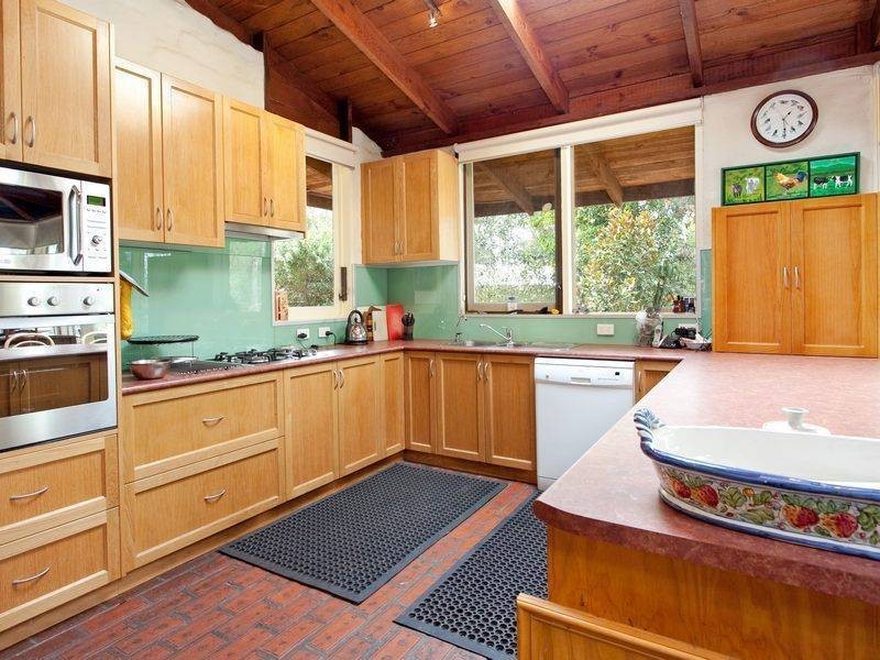 77 Red Hill Road, Red Hill VIC 3937