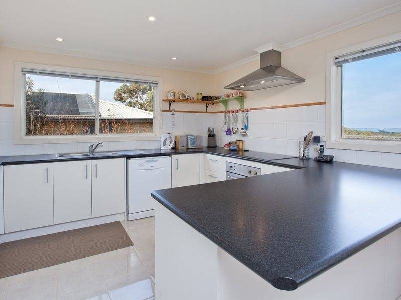 19 Seascape Ave, Balnarring VIC 3926